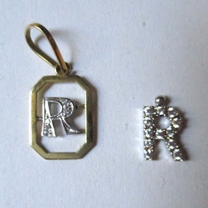 Letra R em ouro com zircões. 2 variantes