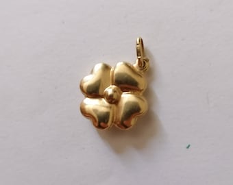 Quatrefoil pendant in gold 18k