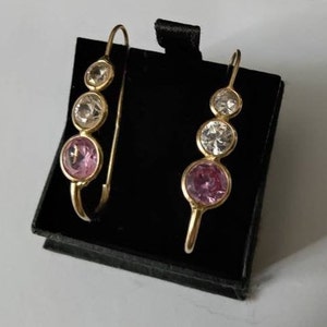 Dangle oorbellen met zirkonia&#39;s 4 cm