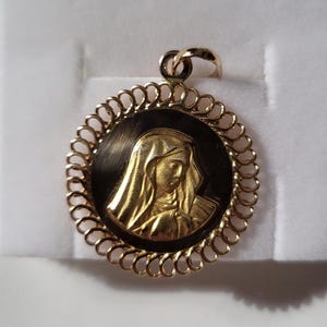 Virgin Mary pendant