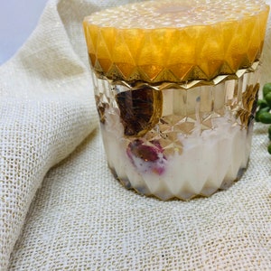 Resin Jar. Fruit & Flower Container. Botanical Garden. Gift Idea. Bathroom Decor. Home Ware. Home Accessories. One Of A Kind.