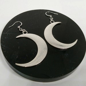 Silver Crescent Moon Earrings, Big Crescent Moon Earrings, Silver Moon Earrings, Witchy Moon Earrings, Boho, Gothic Style - one pair