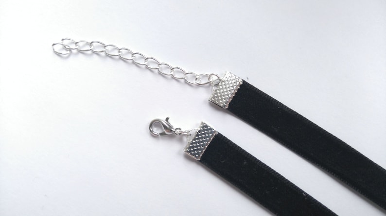 Zwart fluwelen choker, choker ketting zwart, fluwelen kraag, klassieke choker, kraag, 1 cm breed afbeelding 4