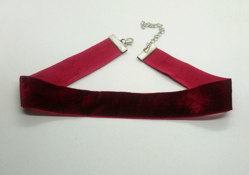 Thick velvet choker, purple, dark red or black, wide black choker, black choker necklace, 2 cm, 3/4 inch choker, wide velvet ribbon imagem 2