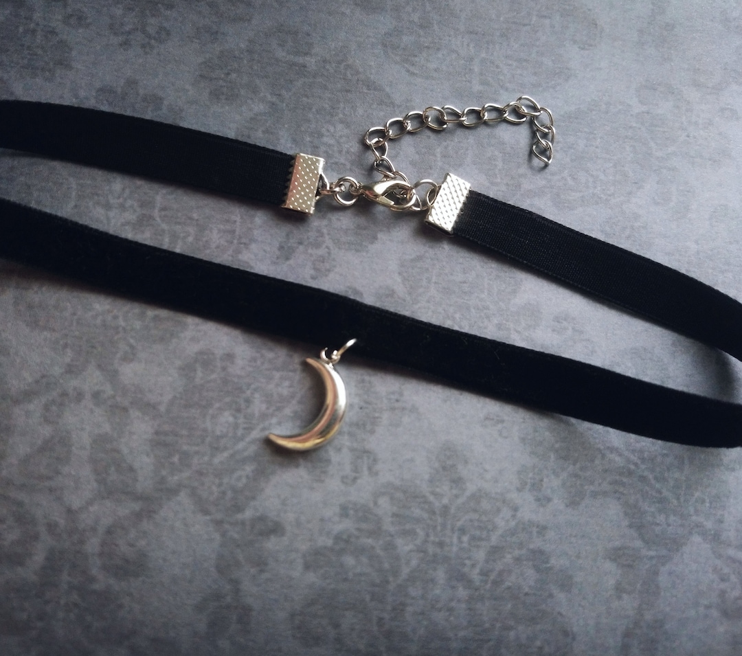 Crescent Moon Choker, Black Velvet Choker With Silver Moon Charm ...