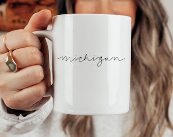 Taza de cerámica de Michigan 11oz, taza de estado, taza de viaje, taza con letras a mano, regalo de Michigan