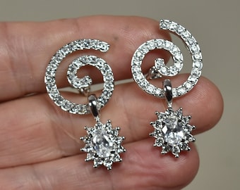 Nolan Miller Glamour Collection Pave Indulgence Swirl Spiral Dangle Rhinestone Clip On Earrings NIB