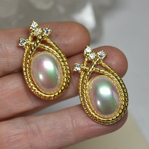 Nolan Miller Large Gold Tone Rope Pearl & Rhinestone Clip On Earrings