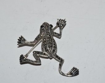 Vintage Sterling Silver Marcasite Leaping Frog Pin Brooch Black Onyx Eyes