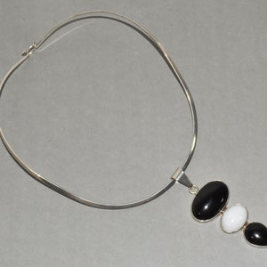 Vintage Sterling Silver Black White Onyx Pendant Necklace Choker Statement