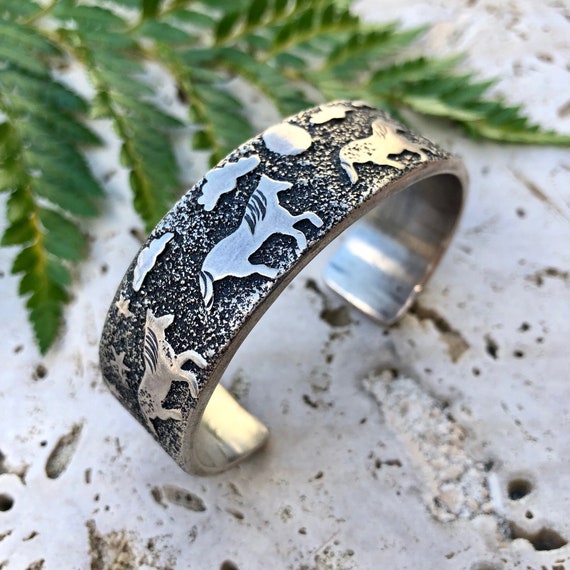 Zuni Signed Sterling Horse Cuff | Equestrian jewel