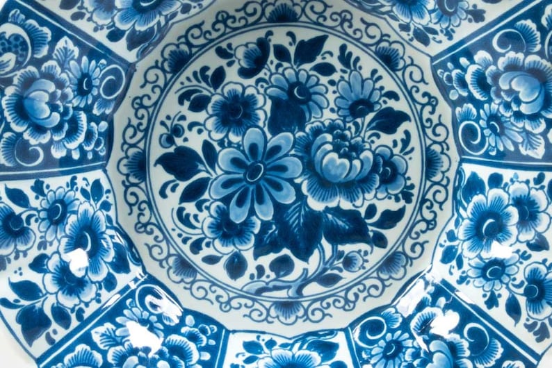 Transferprint wallplate 9.1 inches OUD Delft plate Delft blue plate Blue and White 2 1960s Delft Blue plate