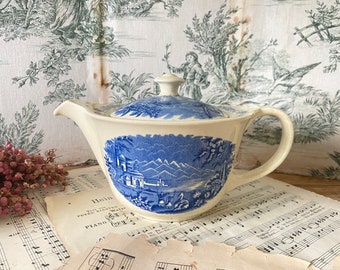 Vintage Teapot - Petrus Regout - Decor Oriental
