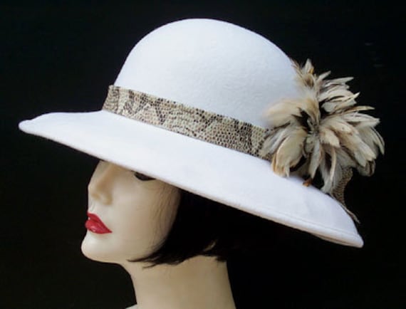 Wool Felt Hat with Feather Trim Wool Felt Hat for Women, Feathers Hat, 1920s Hat for Ladies  main image 4