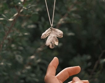 Collar de hoja de espino de plata hecho a mano: cadena de plata esterlina (lista para enviar)