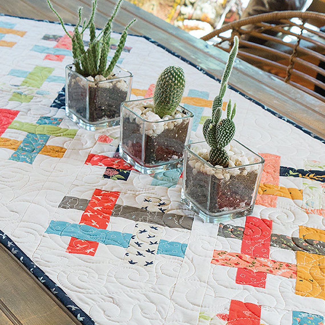 Tablerunner Bliss Book by Sherri Falls of This & That Pattern Etsy