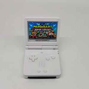 Gameboy Advance SP - White USB C audio and charging