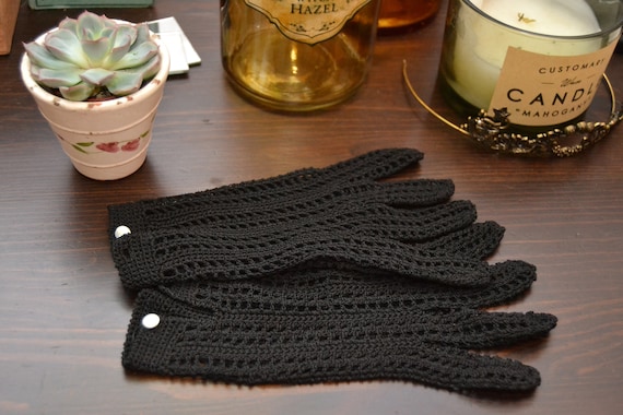 Original 60s Vintage pair of black gloves,  Steam… - image 1