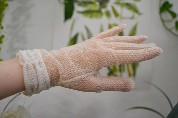 Original 60s Vintage pair of long white gloves, W… - image 2