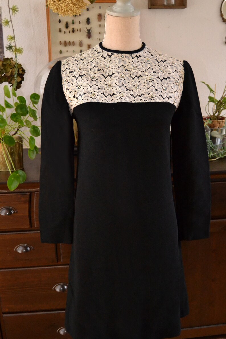 Original Vintage 1950 Rhinestones Dress, Black and White, Lace, size 36/38, size S Bild 6