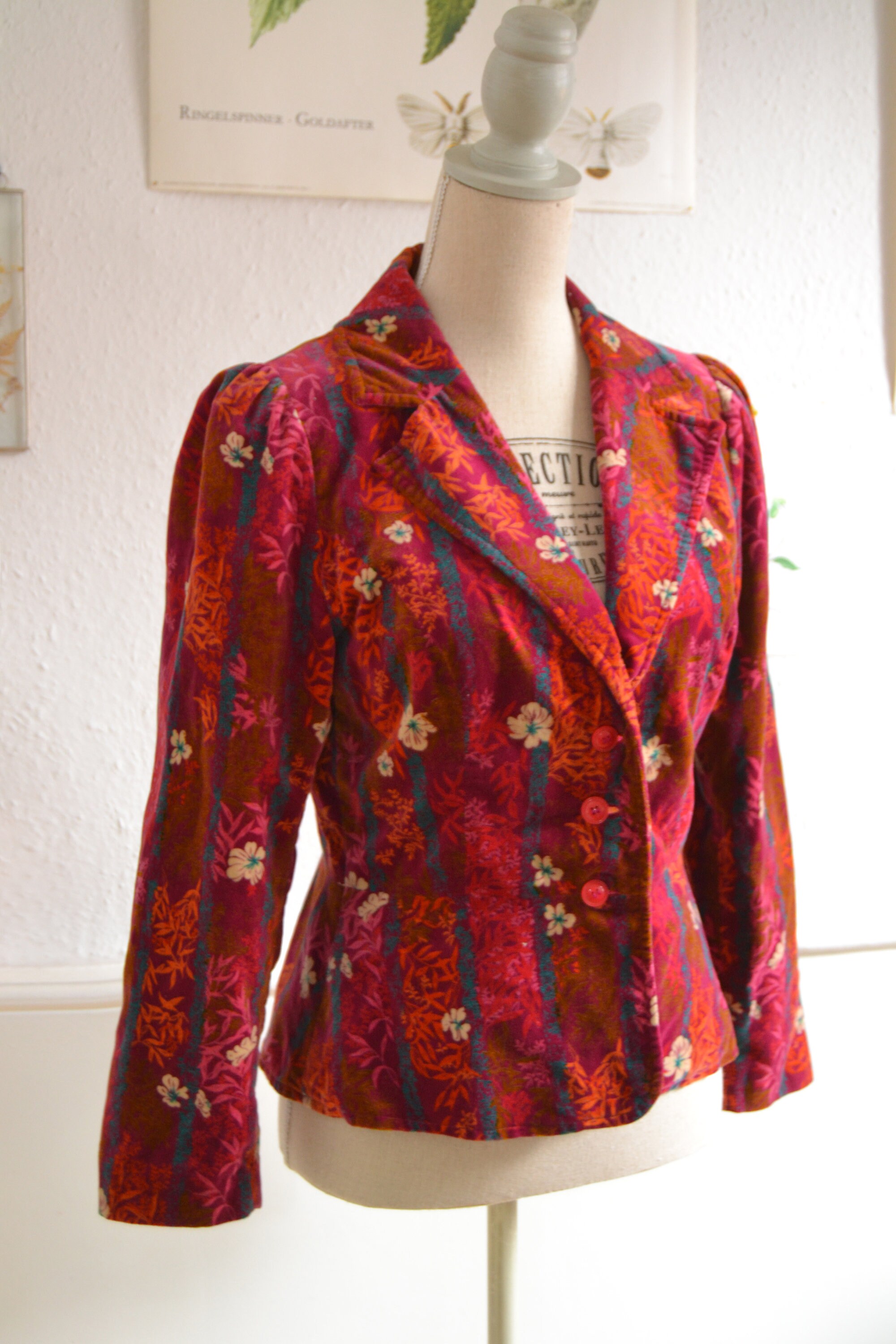 Vintage Velvet Jacket 70s floral pattern perfect condition ...