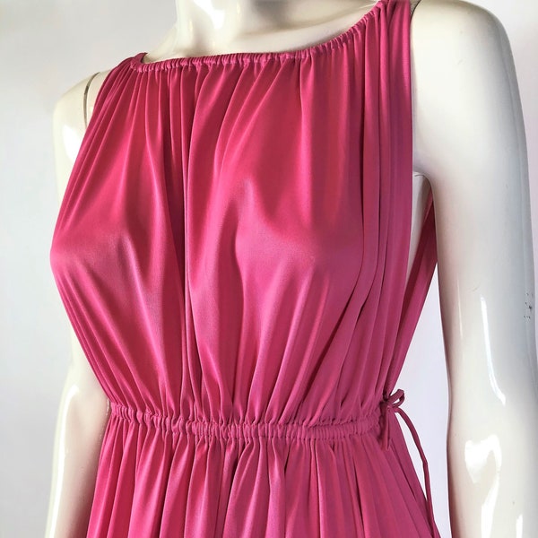 Vintage 70's Rose Pink Nylon Grecian Goddess Night Gown by Vassarette size M