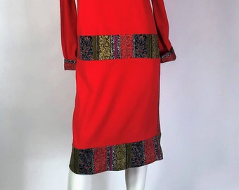 Vintage 70's Red Poly Long Sleeve Flapper Sheath with Tiki Trim size M