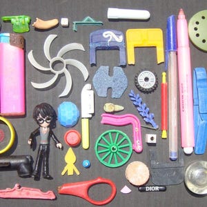 Ocean Plastic - Beach Plastic - Found Objects - One-Of-A-Kind Collection - Art Supplies - Upcicle - BPL10