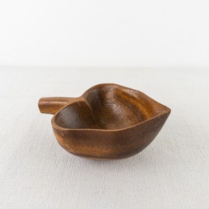 Small Leaf Shaped Wood Bowl, Hawaiian Monkey Pod Wood, Wood Ring Dish image 5
