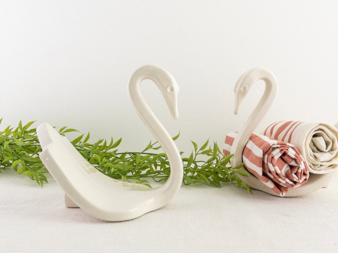 Vintage Modern Ceramic Swan Towel Holder, Bathroom Decor Offwhite Swan