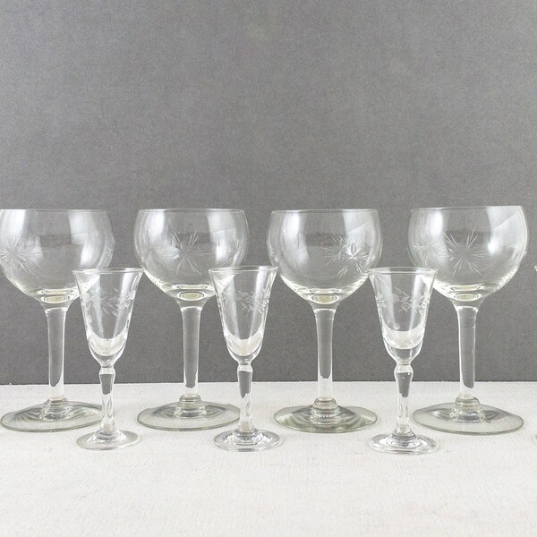 Small Stemmed Cordial Glasses Etsy