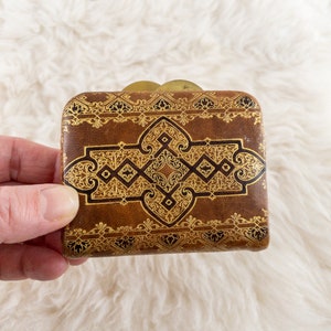 Small Vintage Florentine Gold Embossed Italian Leather Coin Purse, Spulcioni Firenze Brown and Gold Tooled Leather Coin Wallet image 2