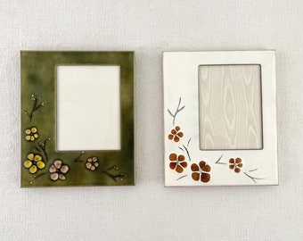 Vintage Enamel Metal Photo Frame with Easel, Tabletop Picture Frame with Floral Design