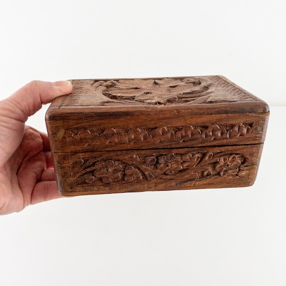 Vintage Carved Wood Box, Hand Carved Sheesham Woo… - image 2