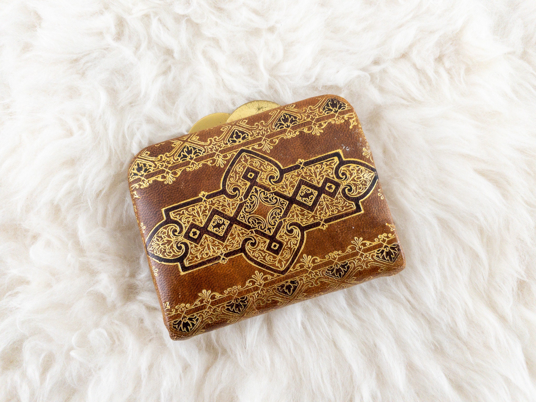 Florentine coin purse sales