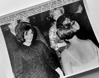 Press Photo -Jacqueline Kennedy Attends Venezuelan Embassy for Reception, 1963