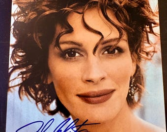 Julia Roberts Signed 8x10 Color Photograph | Original Autograph | Personally Obtained in the 1990s