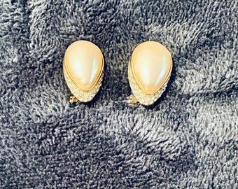 Vintage Guy Laroche Paris Faux Pearl Pierced Earrings Gold Tone Designer Jewelry 1980s