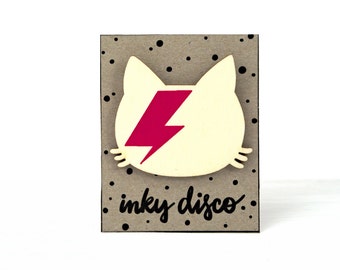 great gift for cat lovers * Ziggy - the wooden brooch *