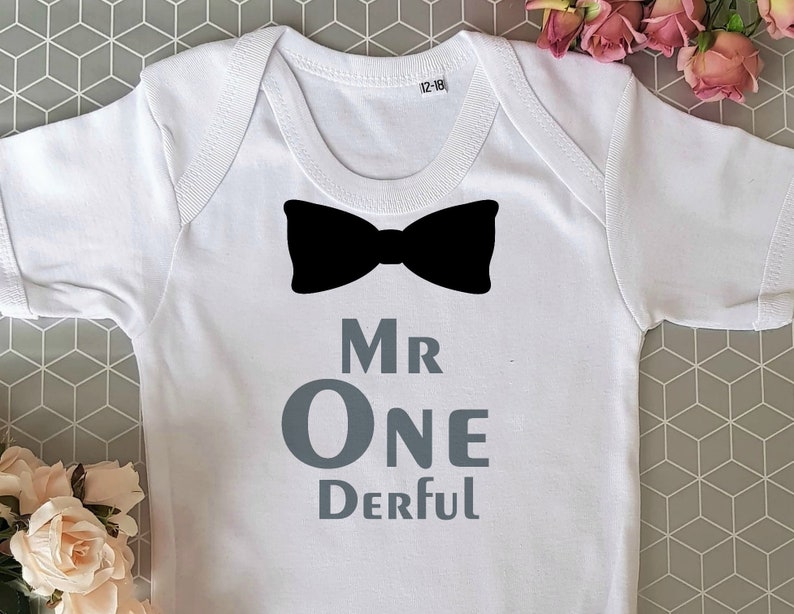 First Birthday Birthday Outfit Newborn bodysuit Gift For boys Mr Wonderful Outfit for boys Mr Onederful bodysuit Birthday bodysuit
