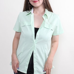 Mint Green Fitted Blouse Vintage 90s Contrast Collar Short Sleeve Button Up M