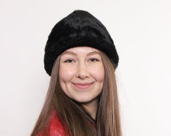 90s faux fur hat, vintage black winter fake fur hat for her
