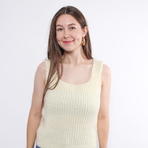 90s wool textured tank top in beige, vintage ribbed knit crop top, Size M