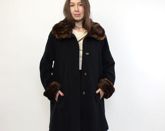 Vintage 90s Black Wool Overcoat with Faux Fur Collar Retro Winter Coat, Size M