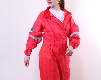 Women racing suit, waterproof jumpsuit from 90s 80s for her, red color windbreaker suit medium, Size M