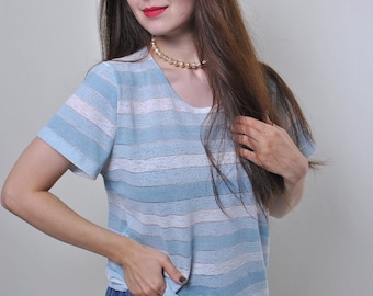 Vintage minimalist striped blue tshirt, Size M