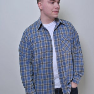 90s plaid print shirt in blue color, vintage checkered casual button up shirt, Size L