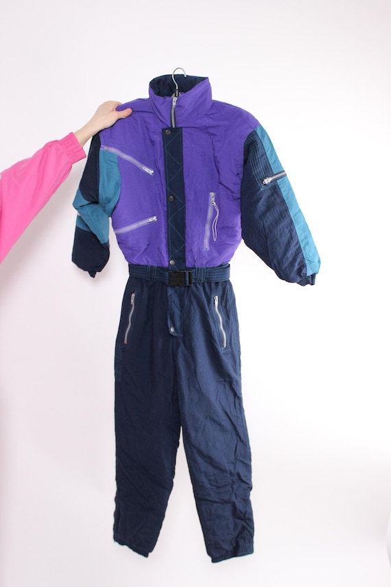 90s one piece ski suit, vintage snowsuit in purple color design, Size XS