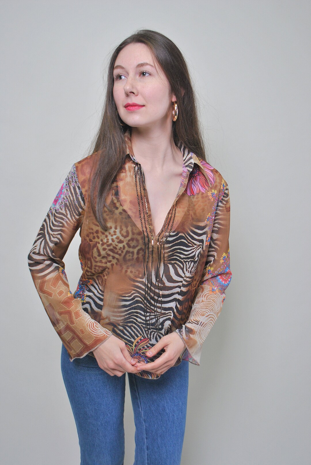 Blusa transparente con estampado de leopardo de los años 90, blusa