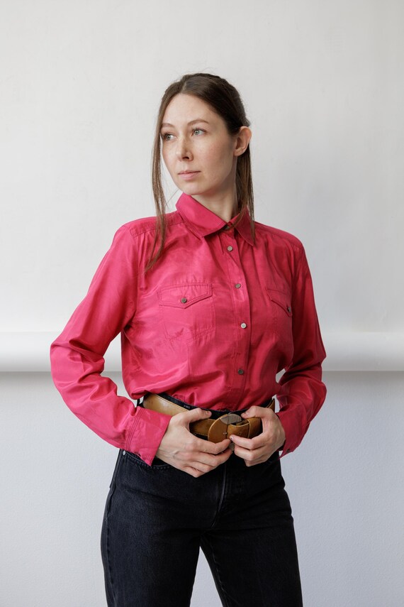 90s Raspberry Pink Shirt Vintage Silky Western Flap Pocket Fitted Blouse Size M